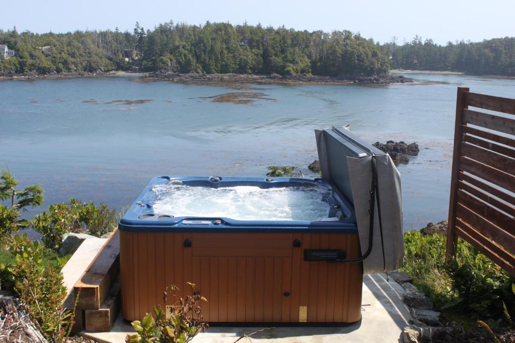 Cygnet Cove Suites Ucluelet Exteriér fotografie