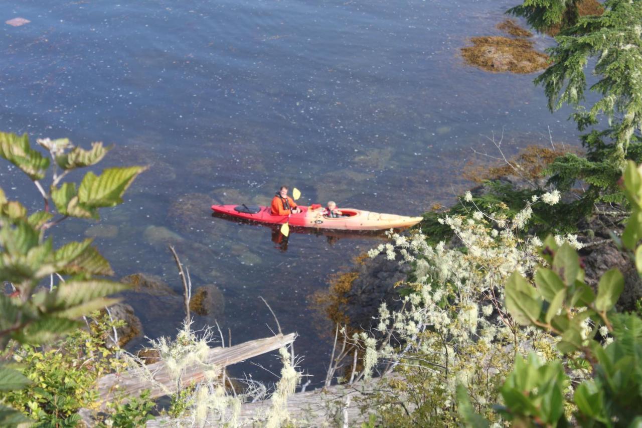 Cygnet Cove Suites Ucluelet Pokoj fotografie