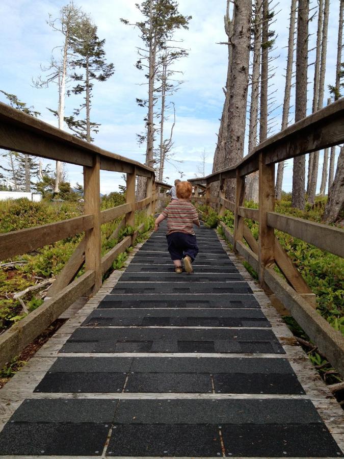 Cygnet Cove Suites Ucluelet Pokoj fotografie